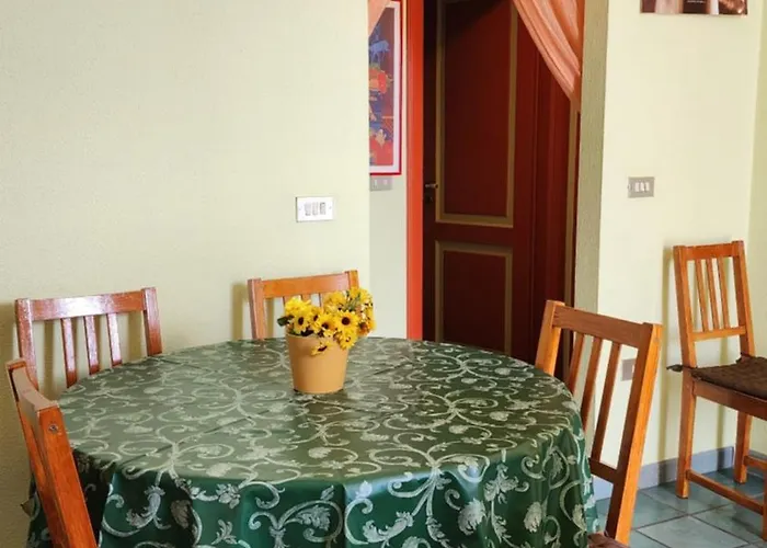 公寓 4us: A Cosy Glamour On The Sea 4you! *