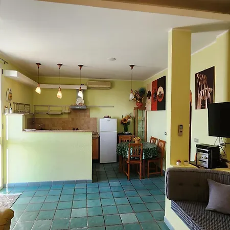 4us: A Cosy Glamour On The Sea 4you! Lägenhet Vibo Valentia Marina