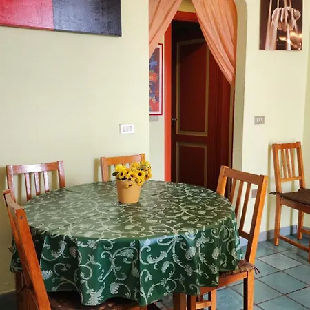 Lägenhet 4us: A Cosy Glamour On The Sea 4you! *