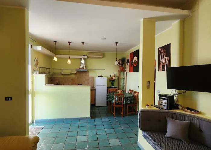 4us: A Cosy Glamour On The Sea 4you! Apartamento Vibo Valentia Marina